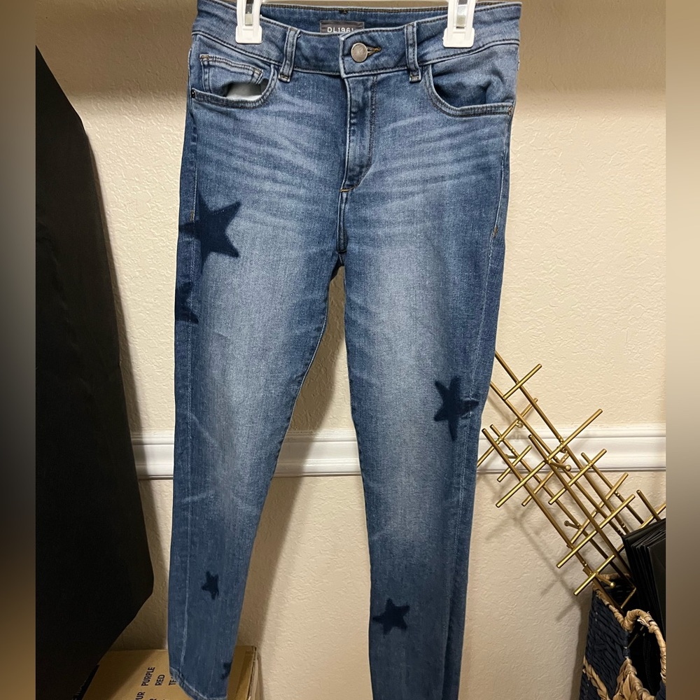 DL1961 star print cropped jeans